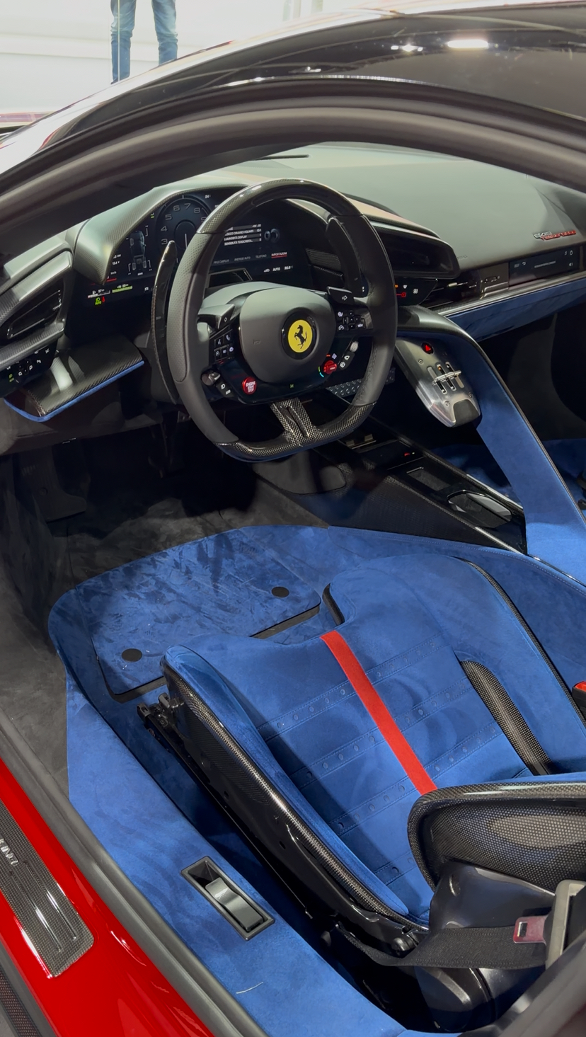 Casa Ferrari - Finali Mondiali 2025_4Boss 12