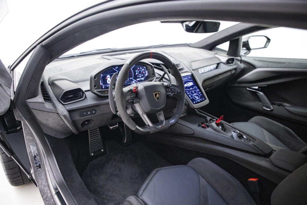 Lamborghini Revuelto - 4Boss_19