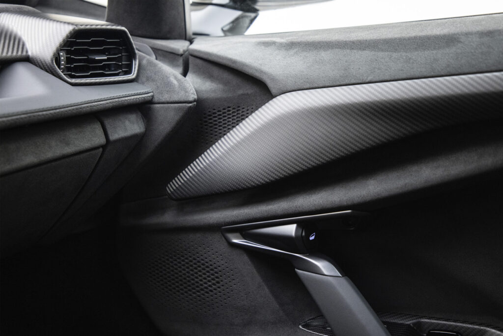 Lamborghini Revuelto - 4Boss_25