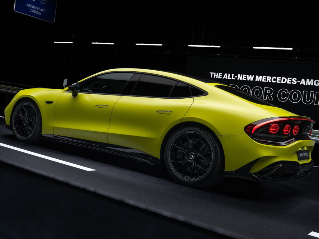 Mercedes-Benz AMG GT 4 portas - 4Boss_02