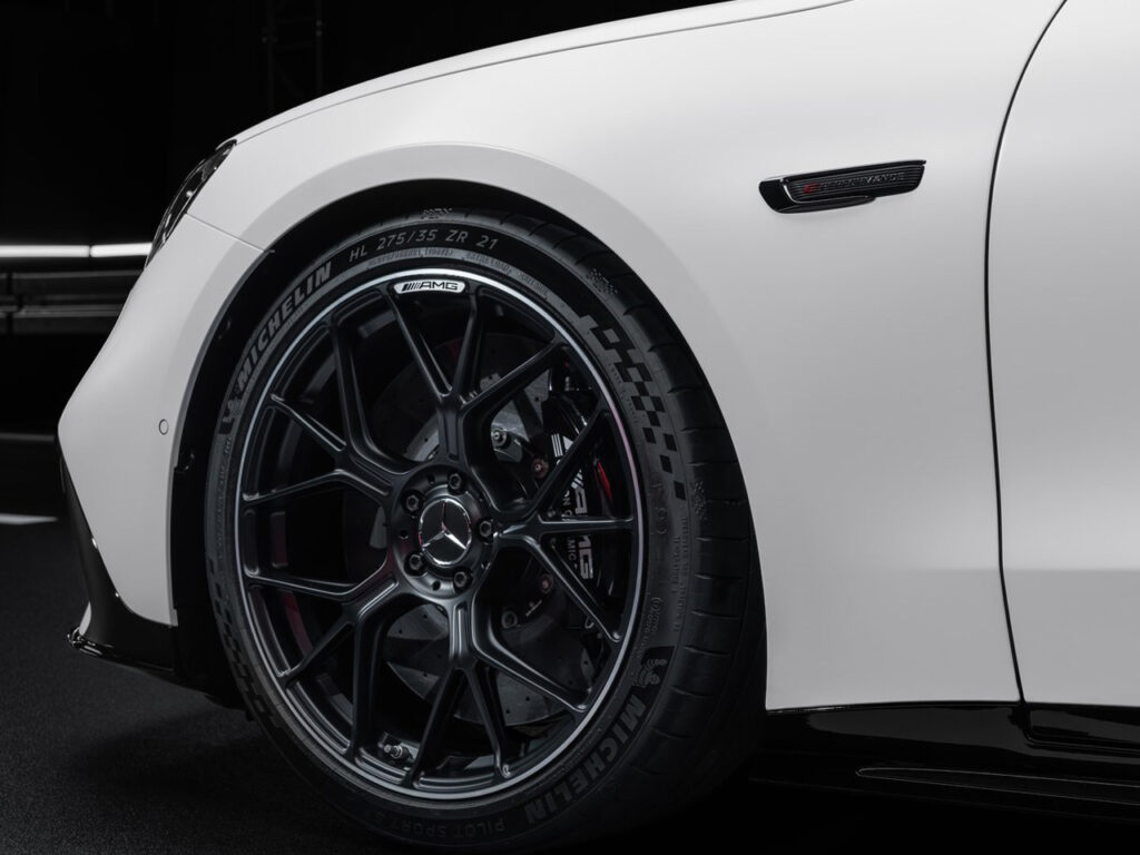 Mercedes-Benz AMG GT 4 portas - 4Boss_29